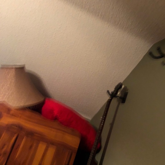 Fabulous Bijou Red Suede Bow Heels! - Picture 2 of 14